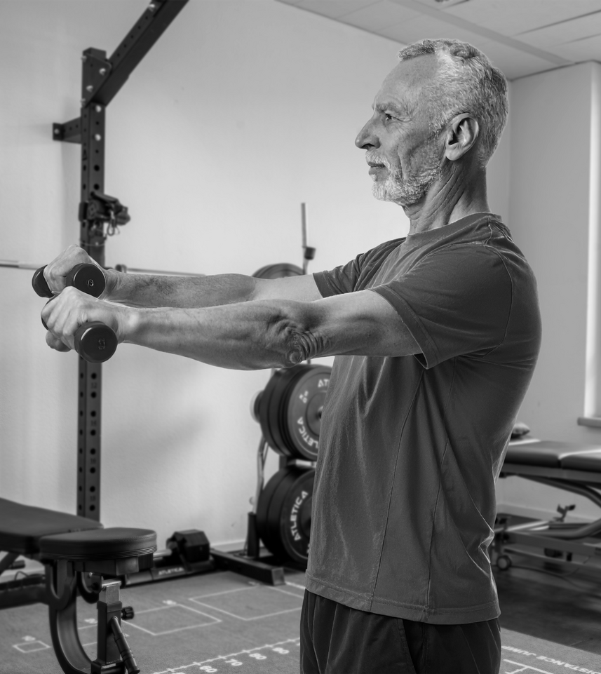 Onkologischer Patient bei Krafttraining
